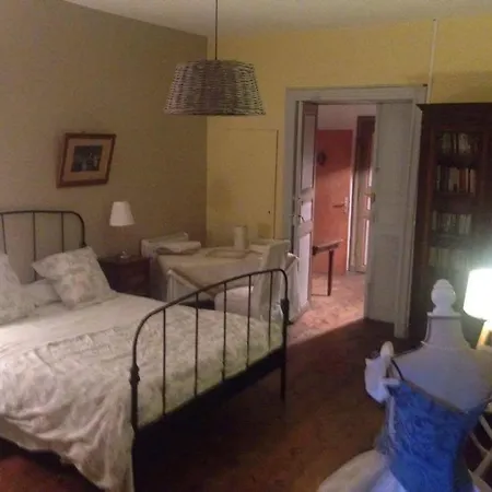 Maison Alienor De 홈스테이